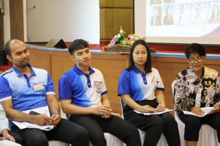 95. กิจกรรมอบรมเชิงปฏิบัติการโครงการภาษาอังกฤษสื่อสารสำหรับครูในศตวรรษที่ 21