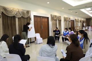 124. กิจกรรมอบรมเชิงปฏิบัติการโครงการภาษาอังกฤษสื่อสารสำหรับครูในศตวรรษที่ 21