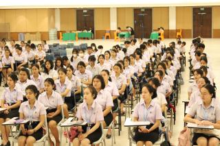 35. กิจกรรมพัฒนานักศึกษาครูรายชั้นปี คุณธรรม จริยธรรม และความเป็นครู (ครูดี) ชั้นปีที่ 1