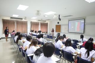 29. โครงการพัฒนาทักษะด้านภาษาอังกฤษ สำหรับนักศึกษาครู ชั้นปีที่ 3