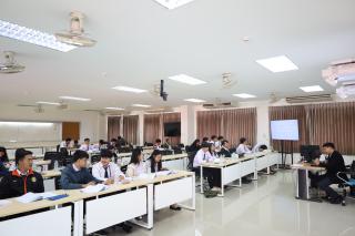 39. โครงการพัฒนาทักษะด้านภาษาอังกฤษ สำหรับนักศึกษาครู ชั้นปีที่ 3