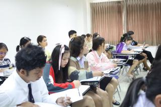 68. โครงการพัฒนาทักษะด้านภาษาอังกฤษ สำหรับนักศึกษาครู ชั้นปีที่ 3