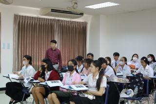 105. โครงการพัฒนาทักษะด้านภาษาอังกฤษ สำหรับนักศึกษาครู ชั้นปีที่ 3