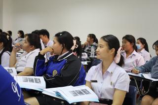 107. โครงการพัฒนาทักษะด้านภาษาอังกฤษ สำหรับนักศึกษาครู ชั้นปีที่ 3