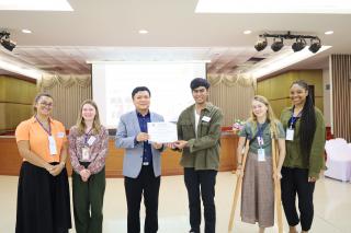 51. กิจกรรมอบรมเชิงปฏิบัติการโครงการภาษาอังกฤษสื่อสารสำหรับครูในศตวรรษที่ 21