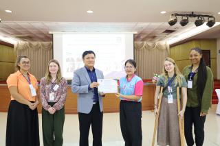 53. กิจกรรมอบรมเชิงปฏิบัติการโครงการภาษาอังกฤษสื่อสารสำหรับครูในศตวรรษที่ 21