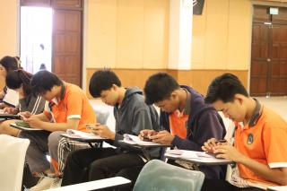 104. กิจกรรมเตรียมความพร้อมเพื่อสอบรับใบประกอบวิชาชีพครู ครั้งที่ 2