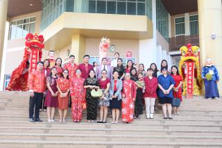 64. กิจกรรมงานตรุษจีน โปรแกรมวิชาภาษาจีน