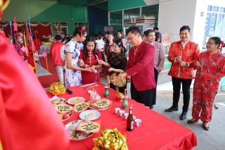87. กิจกรรมงานตรุษจีน โปรแกรมวิชาภาษาจีน