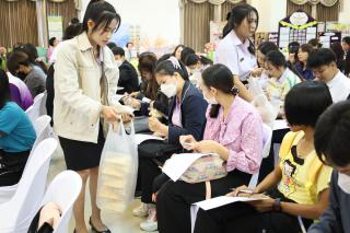 141. การเสวนาเผยแพร่การเรียนรู้ถอดบทเรียนโครงการยกระดับโรงเรียนขนาดเล็ก