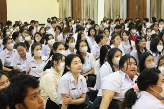20. ชี้แจงนักศึกษาก่อนเตรียมออกฝึกประสบการณ์วิชาชีพครู
