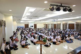 23. ชี้แจงนักศึกษาก่อนเตรียมออกฝึกประสบการณ์วิชาชีพครู