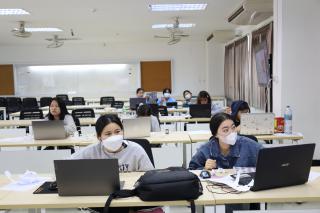 5. อบรมเชิงปฏิบัติการ "การจัดประสบการณ์เรียนรู้เพื่อส่งเสริมทักษะการคิดสู่ห้องเรียนอนุบาล"