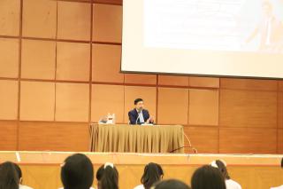 104. กิจกรรมการอบรมเตรียมความพร้อมการสอบบรรจุเข้ารับราชการครู
