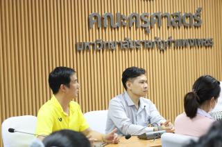 23. คณบดีพบทีมสโมสรนักศึกษาคณะครุศาสตร์