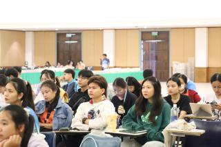33. กิจกรรมการอบรมเตรียมความพร้อมการสอบบรรจุเข้ารับราชการครู สำหรับนักศึกษาชั้นปีที่ 4 หลักสูตรครุศาสตรบัณฑิต