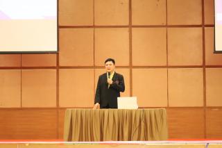 10. ปฐมนิเทศนักศึกษาก่อนออกฝึกประสบการณ์วิชาชีพครู ขั้นปฏิบัติงานวิชาชีพครูระหว่างเรียน 1 - 2