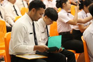 197. พิธีมอบใบประกาศนียบัตร และปัจฉิมนิเทศ นักศึกษาหลักสูตรครุศาสตรบัณฑิต ประจำปีการศึกษา 2566
