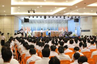 201. พิธีมอบใบประกาศนียบัตร และปัจฉิมนิเทศ นักศึกษาหลักสูตรครุศาสตรบัณฑิต ประจำปีการศึกษา 2566