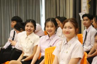 232. พิธีมอบใบประกาศนียบัตร และปัจฉิมนิเทศ นักศึกษาหลักสูตรครุศาสตรบัณฑิต ประจำปีการศึกษา 2566