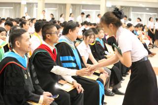 289. พิธีมอบใบประกาศนียบัตร และปัจฉิมนิเทศ นักศึกษาหลักสูตรครุศาสตรบัณฑิต ประจำปีการศึกษา 2566
