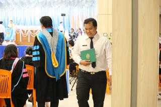 312. พิธีมอบใบประกาศนียบัตร และปัจฉิมนิเทศ นักศึกษาหลักสูตรครุศาสตรบัณฑิต ประจำปีการศึกษา 2566