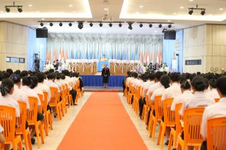 348. พิธีมอบใบประกาศนียบัตร และปัจฉิมนิเทศ นักศึกษาหลักสูตรครุศาสตรบัณฑิต ประจำปีการศึกษา 2566