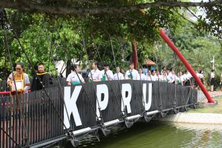 443. พิธีมอบใบประกาศนียบัตร และปัจฉิมนิเทศ นักศึกษาหลักสูตรครุศาสตรบัณฑิต ประจำปีการศึกษา 2566