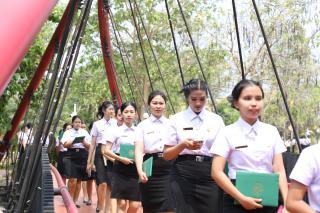 517. พิธีมอบใบประกาศนียบัตร และปัจฉิมนิเทศ นักศึกษาหลักสูตรครุศาสตรบัณฑิต ประจำปีการศึกษา 2566