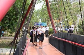 558. พิธีมอบใบประกาศนียบัตร และปัจฉิมนิเทศ นักศึกษาหลักสูตรครุศาสตรบัณฑิต ประจำปีการศึกษา 2566
