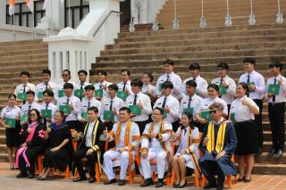 574. พิธีมอบใบประกาศนียบัตร และปัจฉิมนิเทศ นักศึกษาหลักสูตรครุศาสตรบัณฑิต ประจำปีการศึกษา 2566