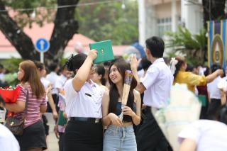 589. พิธีมอบใบประกาศนียบัตร และปัจฉิมนิเทศ นักศึกษาหลักสูตรครุศาสตรบัณฑิต ประจำปีการศึกษา 2566