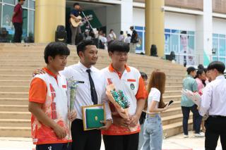 598. พิธีมอบใบประกาศนียบัตร และปัจฉิมนิเทศ นักศึกษาหลักสูตรครุศาสตรบัณฑิต ประจำปีการศึกษา 2566