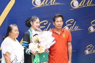 600. พิธีมอบใบประกาศนียบัตร และปัจฉิมนิเทศ นักศึกษาหลักสูตรครุศาสตรบัณฑิต ประจำปีการศึกษา 2566