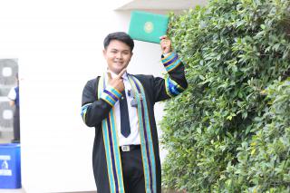 610. พิธีมอบใบประกาศนียบัตร และปัจฉิมนิเทศ นักศึกษาหลักสูตรครุศาสตรบัณฑิต ประจำปีการศึกษา 2566