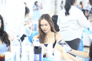 41. งานราตรีสีฟ้า