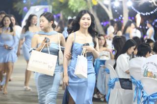 89. งานราตรีสีฟ้า