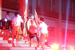 97. งานราตรีสีฟ้า