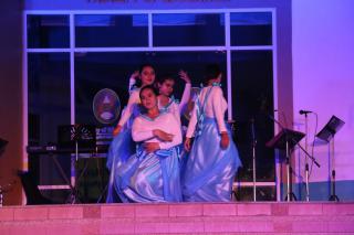 118. งานราตรีสีฟ้า