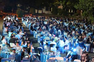 135. งานราตรีสีฟ้า