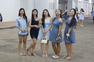 207. งานราตรีสีฟ้า