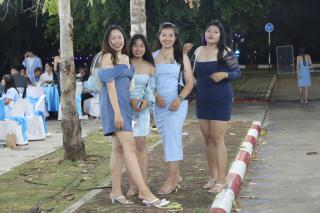 301. งานราตรีสีฟ้า