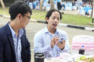 338. งานราตรีสีฟ้า