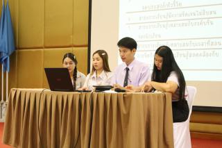 19. Oral presentation นักศึกษาภาษาอังกฤษ ชั้นปีที่ 4