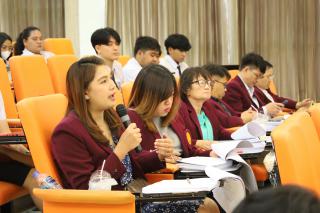 23. Oral presentation นักศึกษาภาษาอังกฤษ ชั้นปีที่ 4