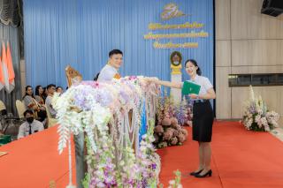 120. พิธีมอบใบประกาศนียบัตร ประจำปีการศึกษา 2566 และพิธีมอบเกียรติบัตรคณาจารย์ บุคลากร  และนักศึกษาที่มีความโดดเด่นในการสร้างผลงานและชื่อเสียงให้กับคณะครุศาสตร์