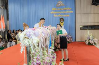 147. พิธีมอบใบประกาศนียบัตร ประจำปีการศึกษา 2566 และพิธีมอบเกียรติบัตรคณาจารย์ บุคลากร  และนักศึกษาที่มีความโดดเด่นในการสร้างผลงานและชื่อเสียงให้กับคณะครุศาสตร์