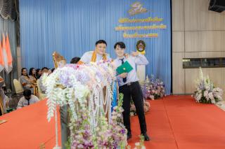 204. พิธีมอบใบประกาศนียบัตร ประจำปีการศึกษา 2566 และพิธีมอบเกียรติบัตรคณาจารย์ บุคลากร  และนักศึกษาที่มีความโดดเด่นในการสร้างผลงานและชื่อเสียงให้กับคณะครุศาสตร์