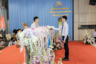 249. พิธีมอบใบประกาศนียบัตร ประจำปีการศึกษา 2566 และพิธีมอบเกียรติบัตรคณาจารย์ บุคลากร  และนักศึกษาที่มีความโดดเด่นในการสร้างผลงานและชื่อเสียงให้กับคณะครุศาสตร์