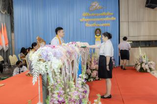 305. พิธีมอบใบประกาศนียบัตร ประจำปีการศึกษา 2566 และพิธีมอบเกียรติบัตรคณาจารย์ บุคลากร  และนักศึกษาที่มีความโดดเด่นในการสร้างผลงานและชื่อเสียงให้กับคณะครุศาสตร์
